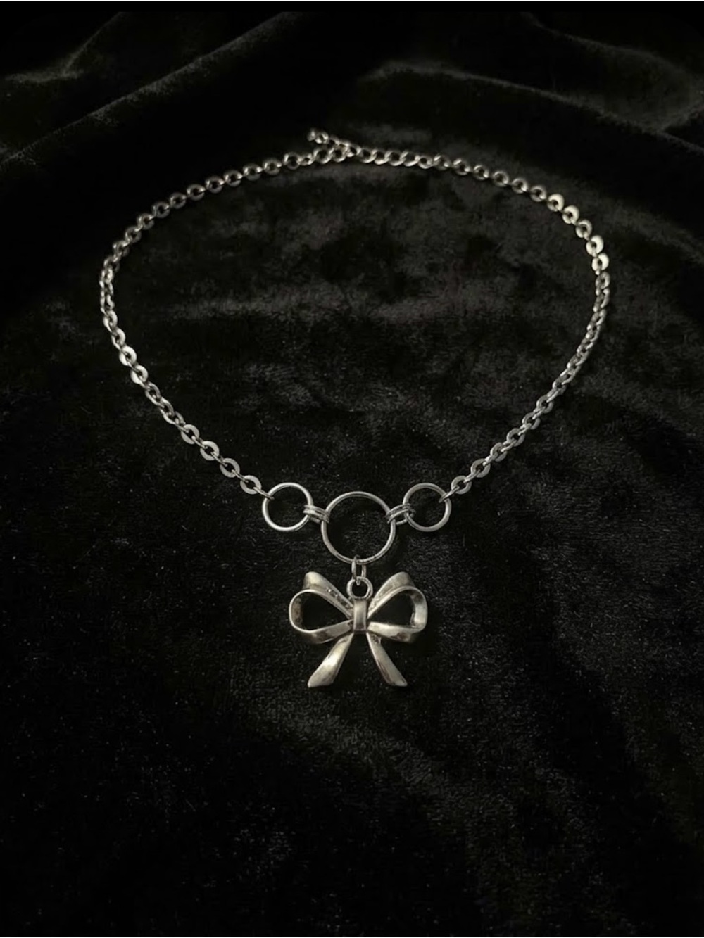 Hand Crafted Vintage Style Bow Necklace